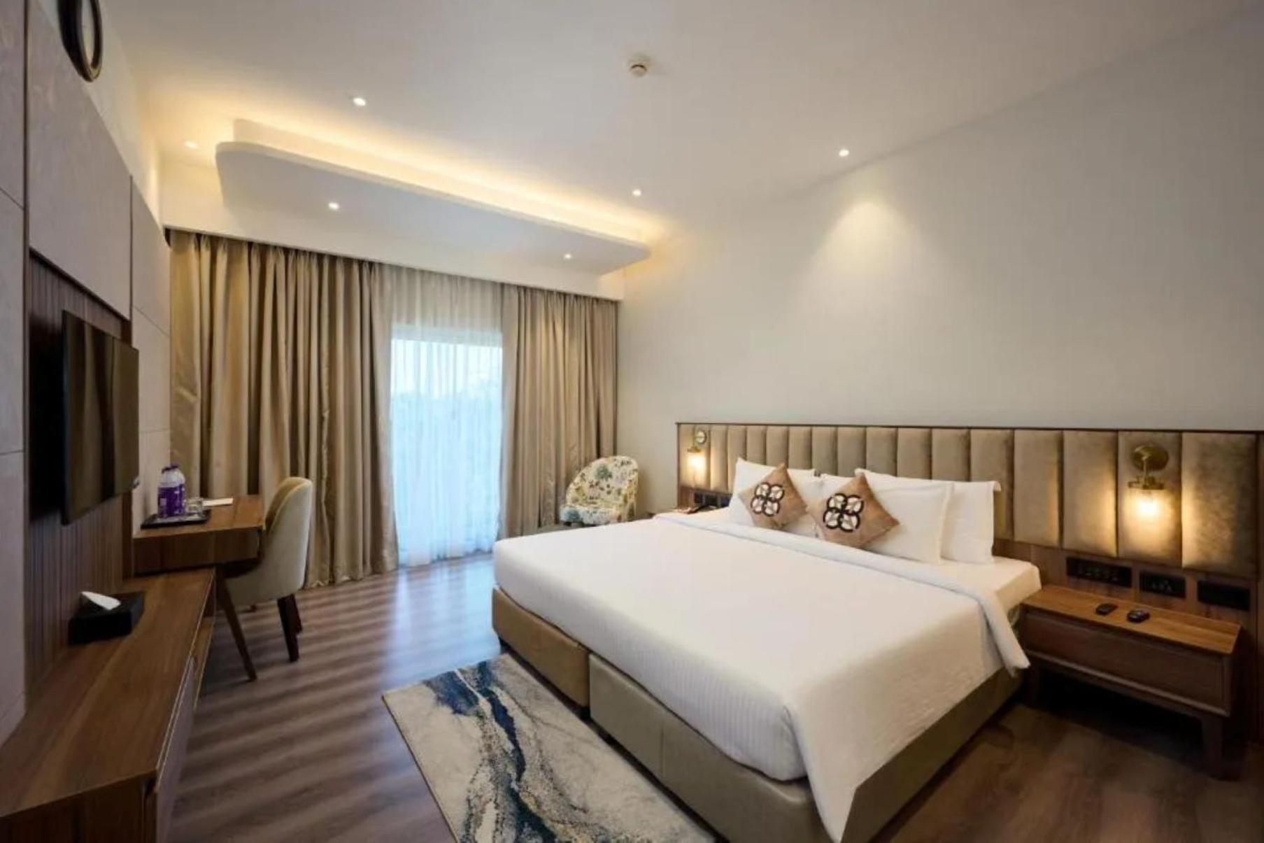 Tmr Krone Near Igi Airport Delhi 4* New Delhi